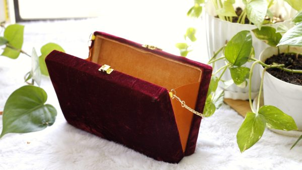 Maroon -velvet-Hand Purse Maroon - Image 3